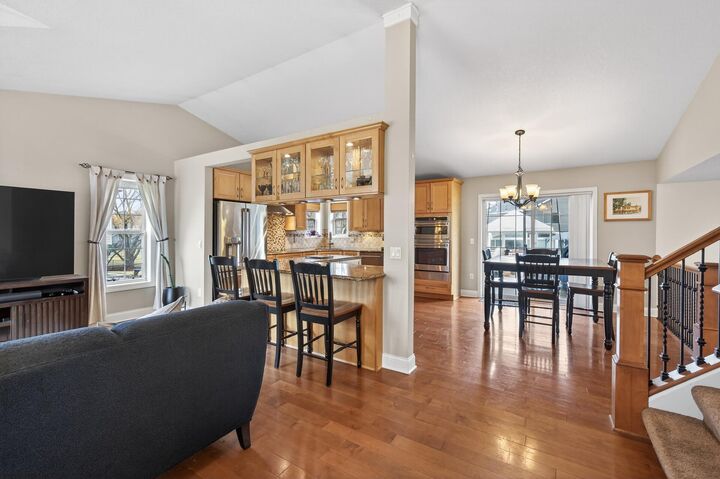 Property Photo: 392 Pendryn Hill Curve MN 55125