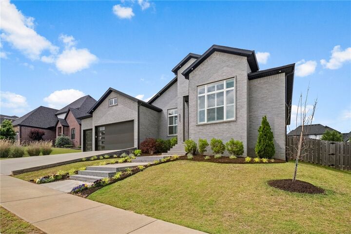 Property Photo:  8003 W Bancroft Street  AR 72758 