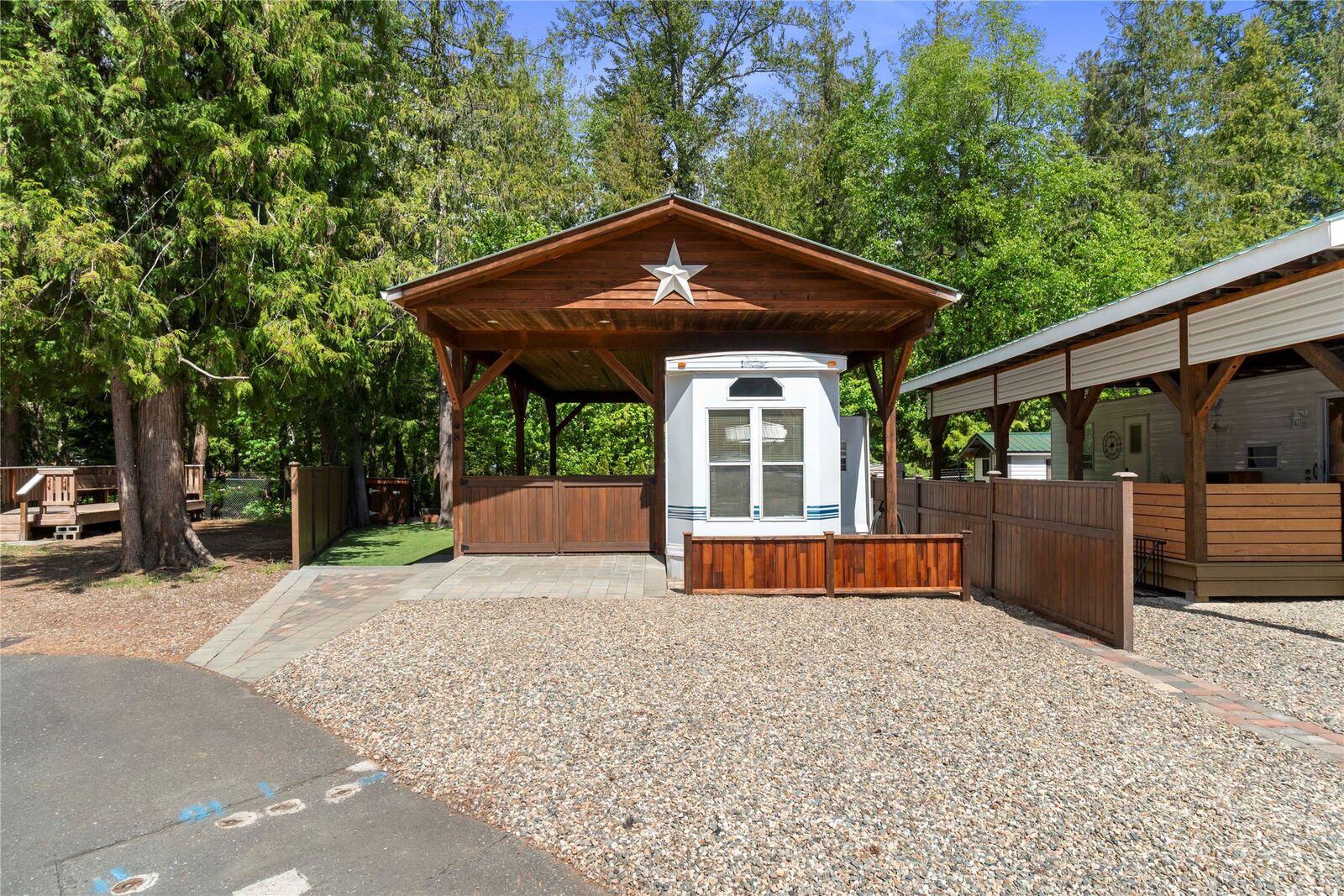 Property Photo: 1131 Pine Grove Road 8 BC V0E 1M5