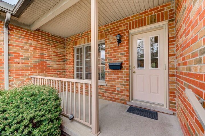 Property Photo:  491 Nova Scotia Court E 13  ON N4S 8Z2 