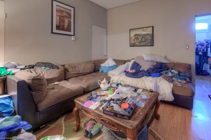 Property Photo: 66 Eagle Avenue ON N3S 1Y9