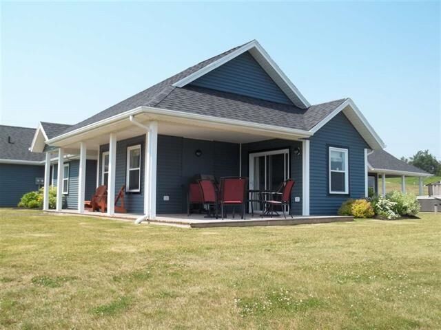 Property Photo: 67 Schoolhouse Lane PE C0B 1M0