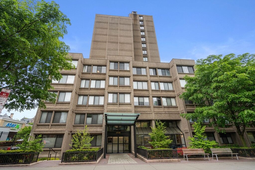 Property Photo:  1731 Beacon 221  MA 02445 