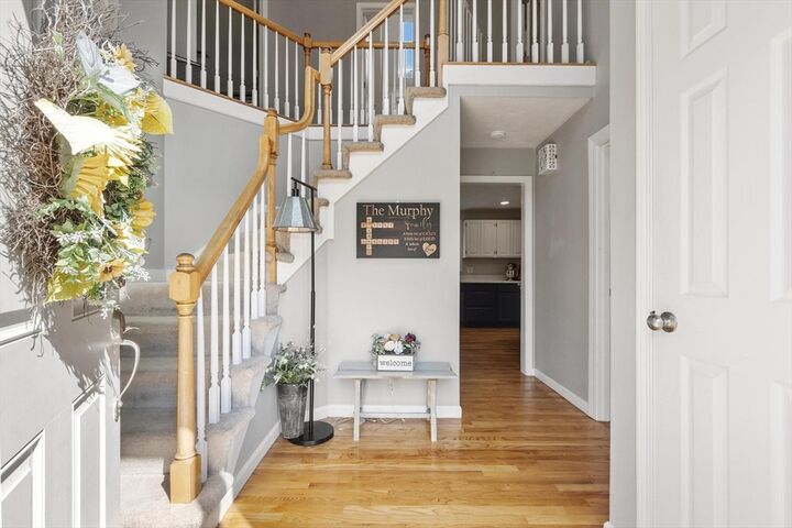 Property Photo:  17 Blackthorne Circle  MA 01748 