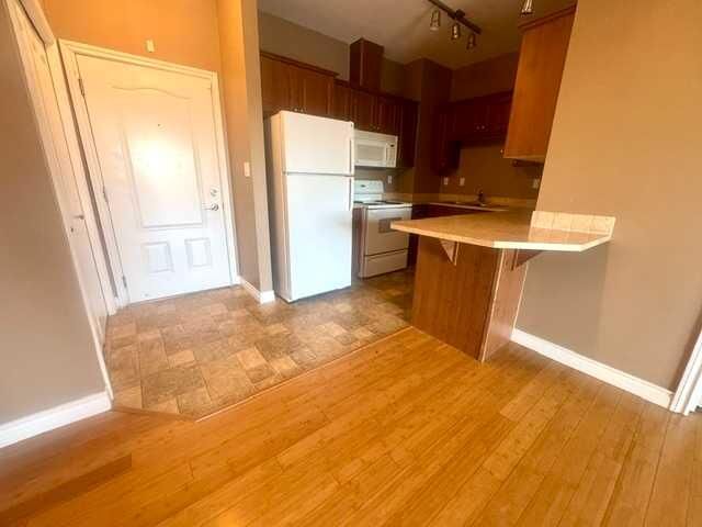 Property Photo: 9225 Lakeland Drive 301 AB T8X 0B8