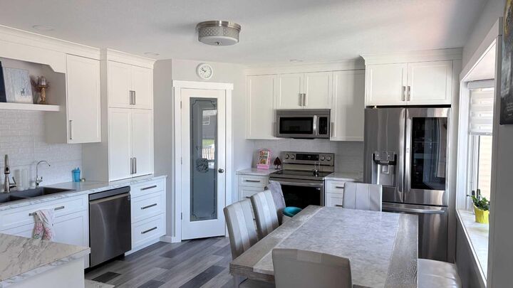 Property Photo:  208 3rd Avenue E  AB T0K 0G0 