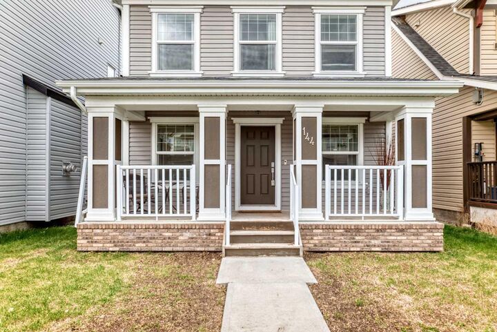 Property Photo: 144 Copperpond Parade SE AB T2Z 5A9