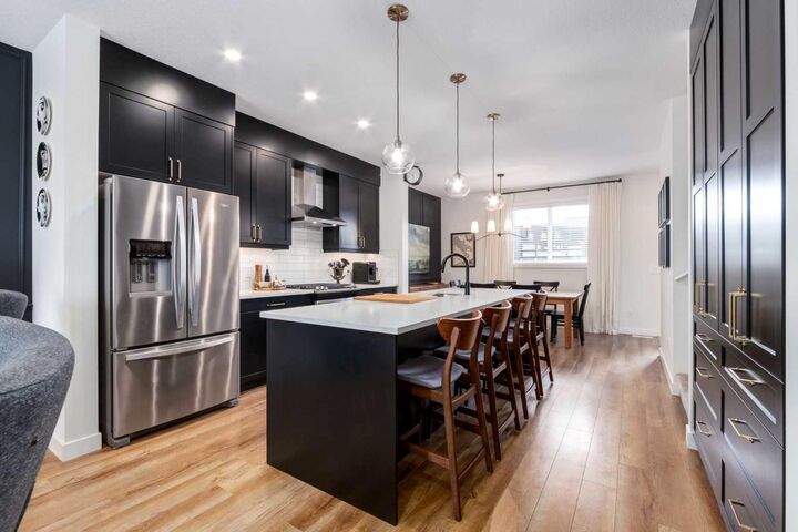 Photo de la propriété: 27 Darcy Boulevard AB T1S 5S6