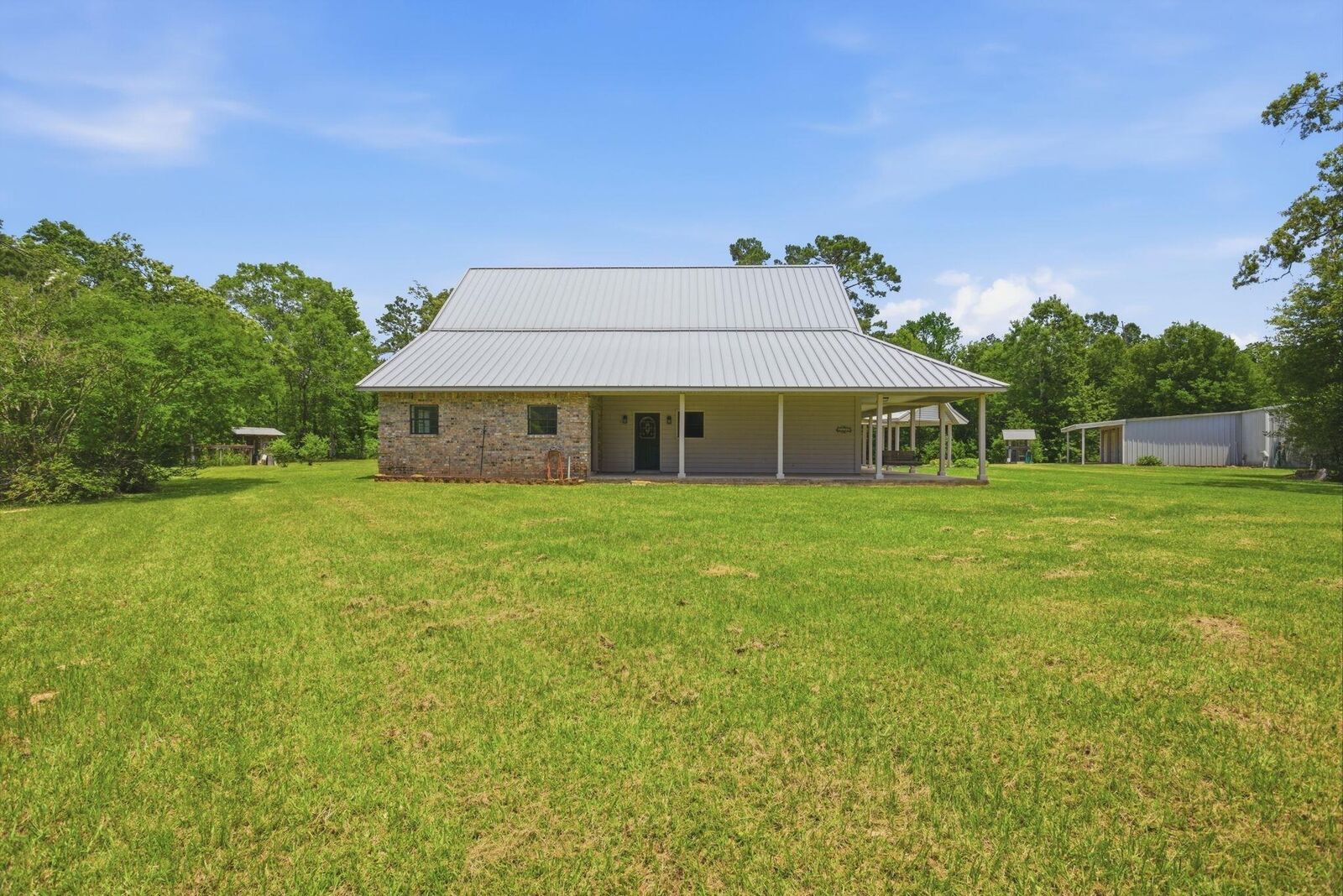 Property Photo:  1379 Panhandle  LA 70633 