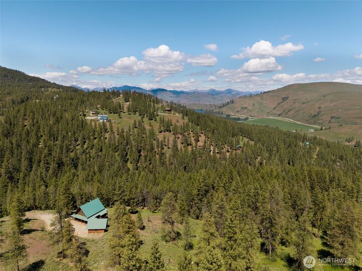 Property Photo: 21 Timber Creek Lane WA 98862