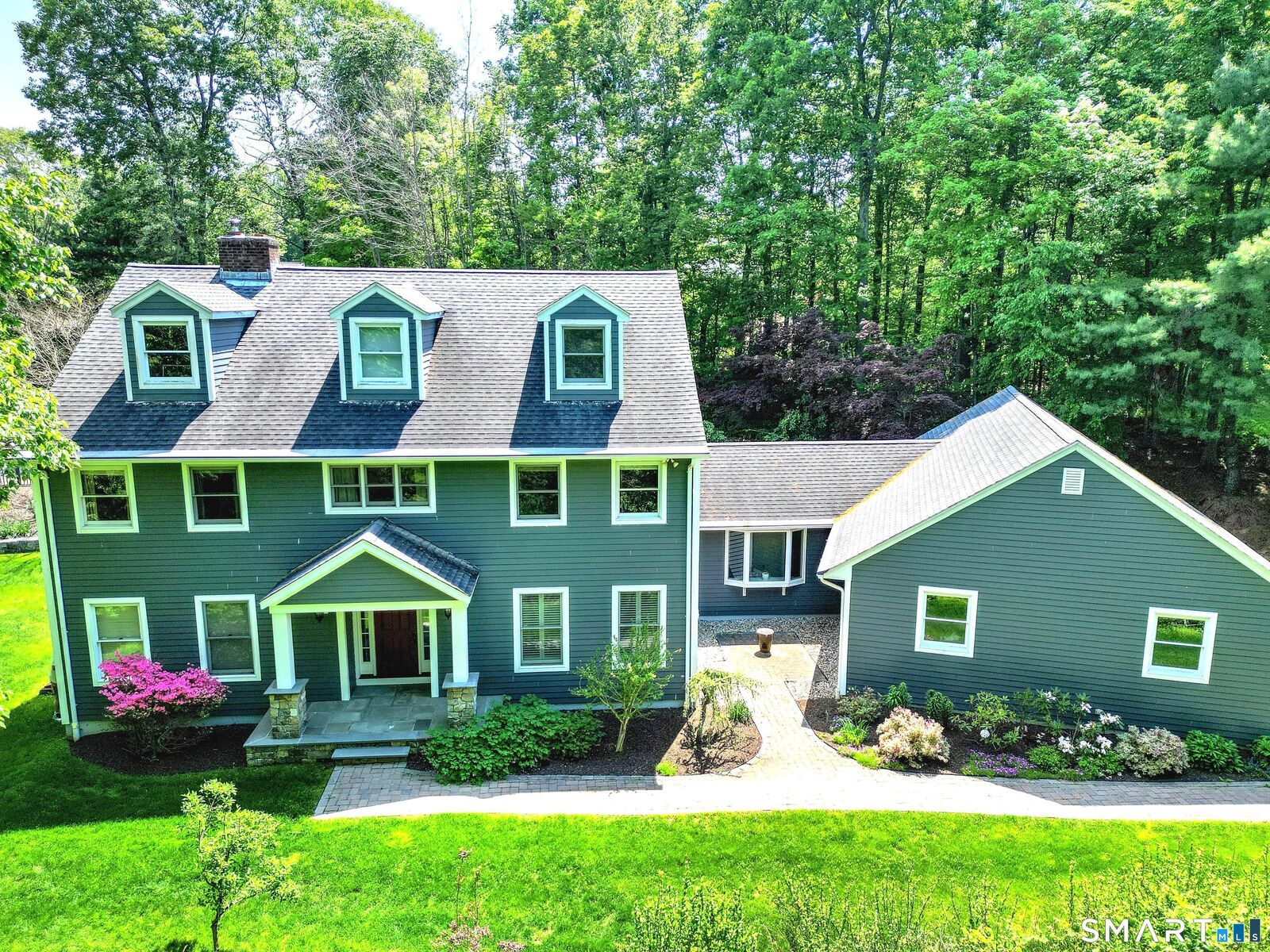 Property Photo:  60 West Meadow Road  CT 06518 