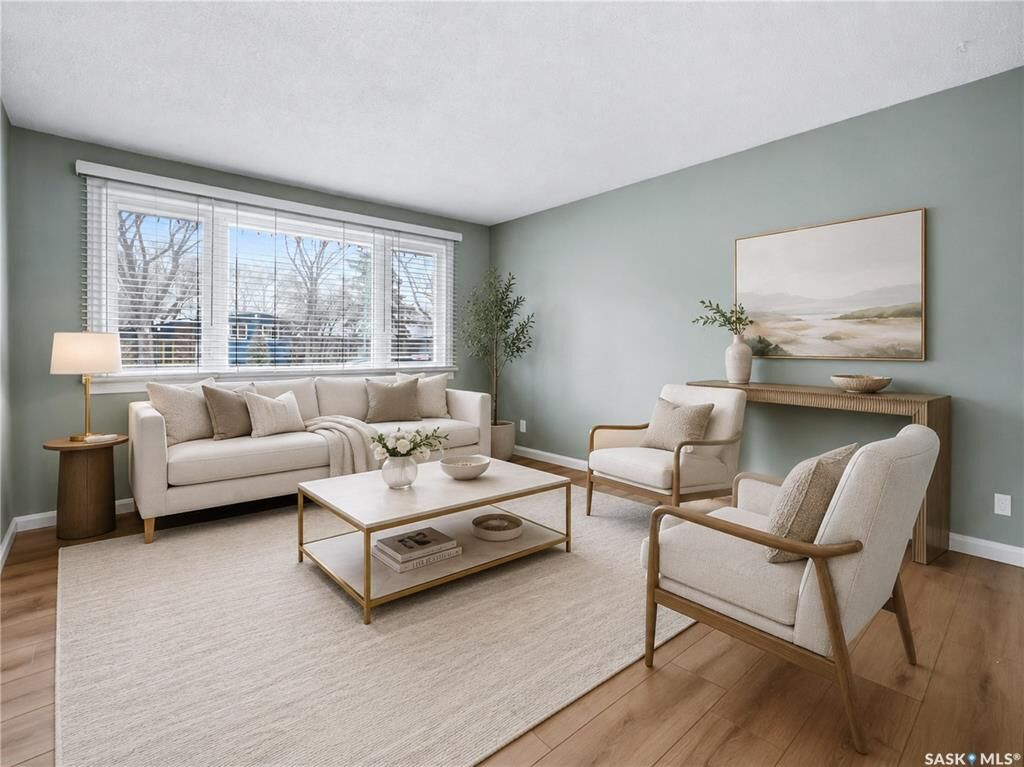 Property Photo: 219 Nagel Crescent SK S4N 4N4