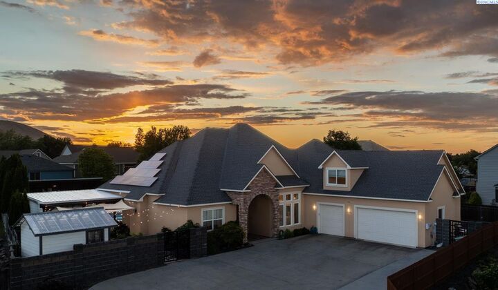 Property Photo: 3659 Nottingham Dr. WA 99352
