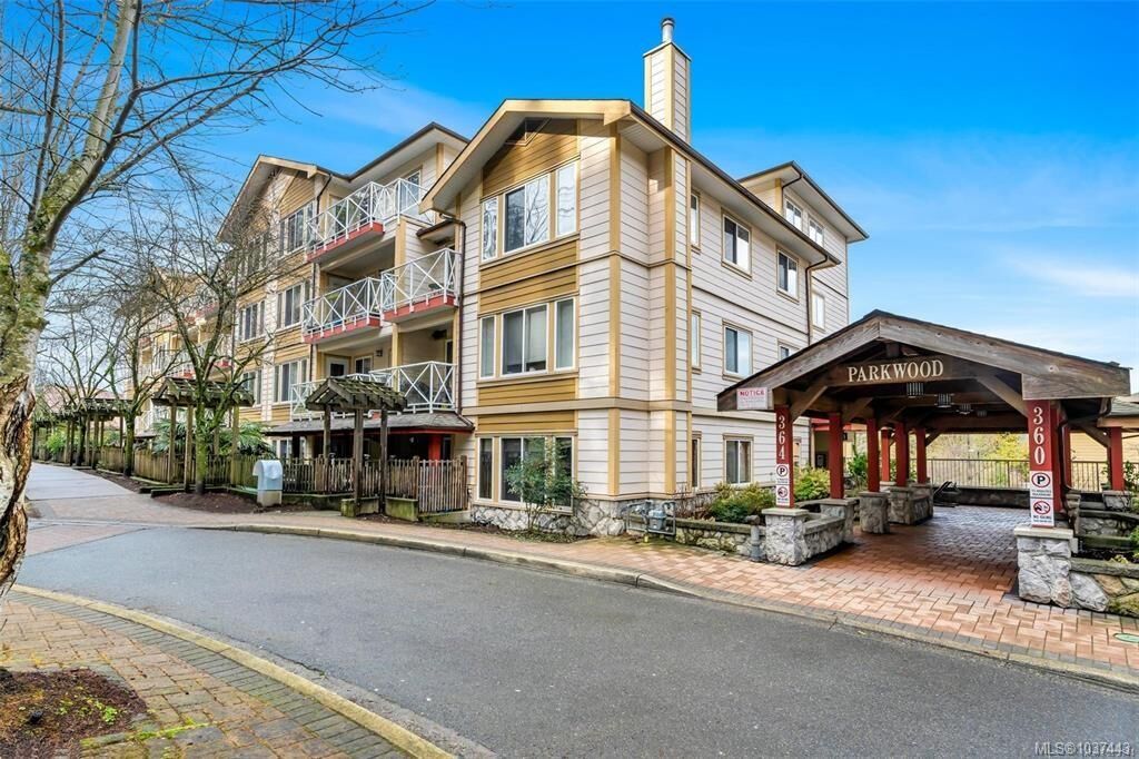 Property Photo:  364 Goldstream Ave 405  BC V9B 2W3 
