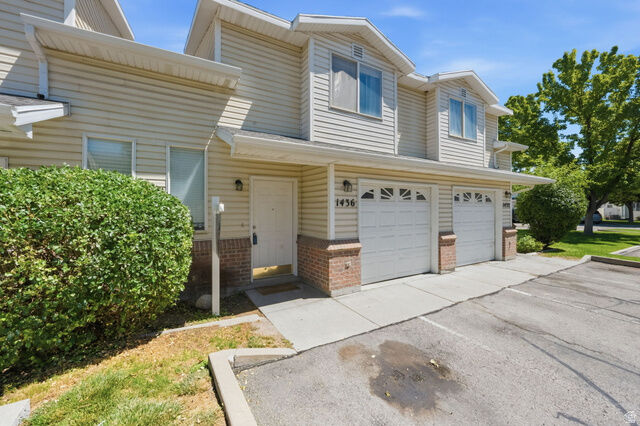 Property Photo:  1436 W Mayapple Way S  UT 84119 