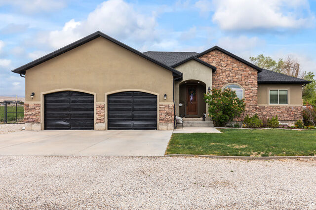 Property Photo:  130 N 100 E  UT 84634 