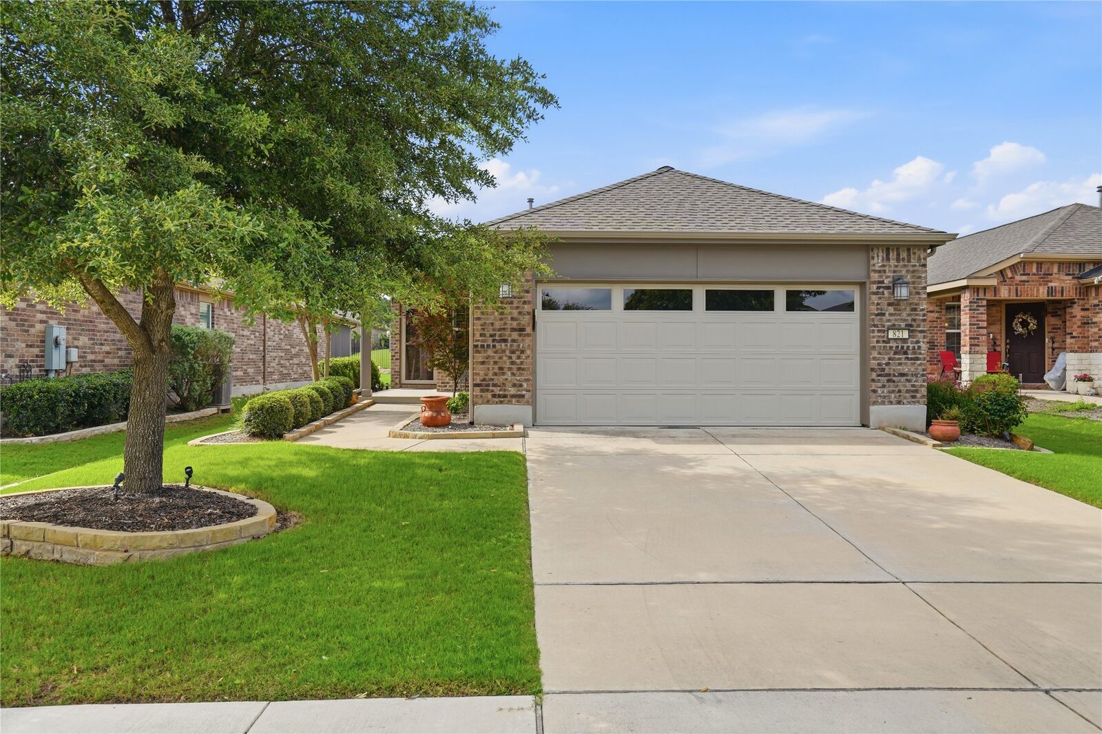 Property Photo: 821 Hamilton Lane TX 78633