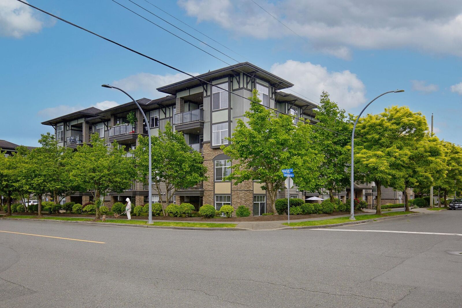 Property Photo: 2068 Sandalwood Crescent 403 BC V2S 3H6