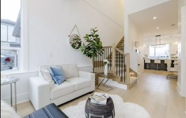 Property Photo:  14907 35A Avenue  BC V3Z 0Y7 