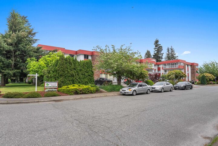 Property Photo: 32025 Tims Avenue 111 BC V2T 2H3