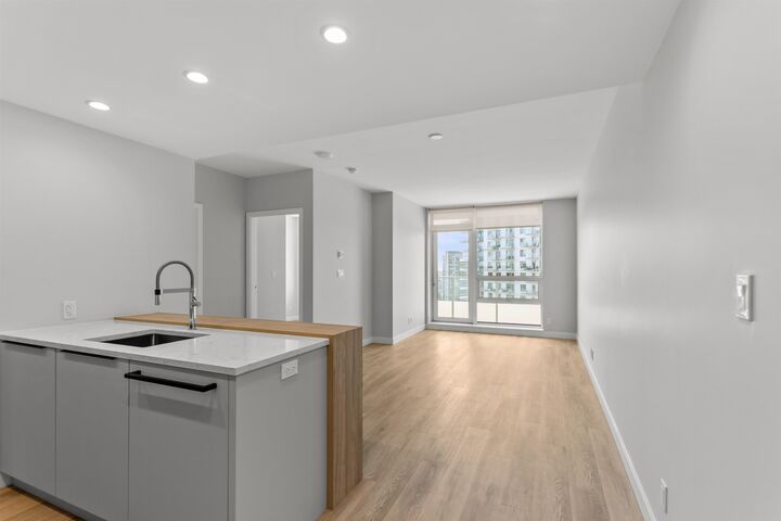 Property Photo:  567 Emerson Street 2010  BC V3J 0M8 