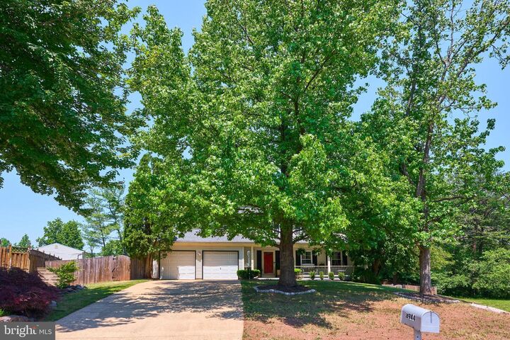 Property Photo:  8944 Vicksburg Lane  VA 20110 