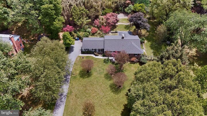 Property Photo:  13004 Chestnut Oak Drive  MD 20878 