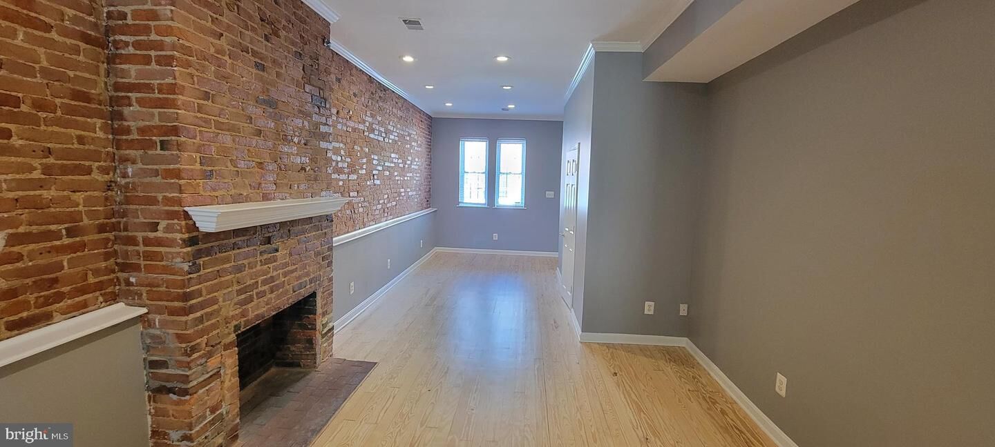 Property Photo: 926 S Hanover Street MD 21230