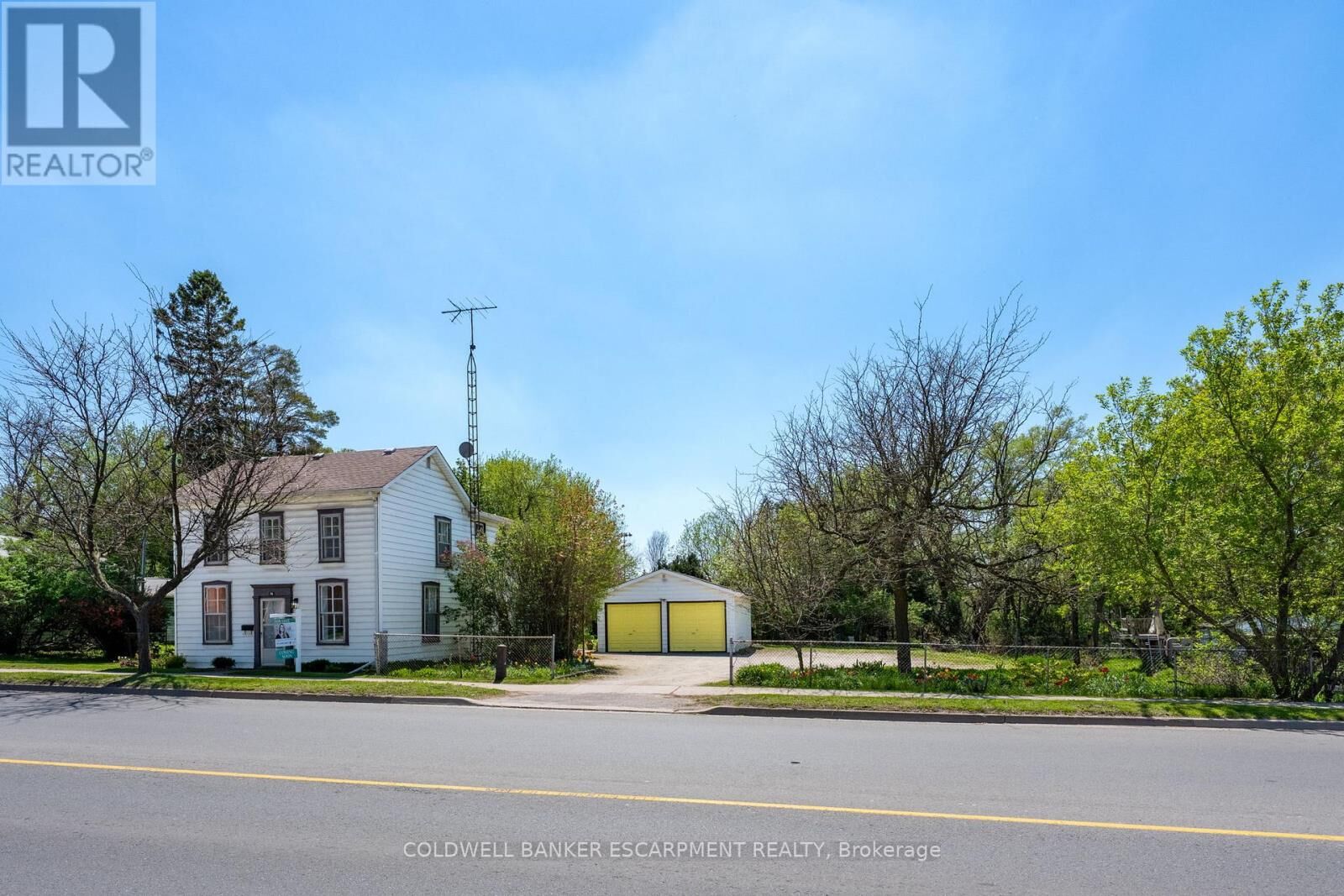 Property Photo: 76 Main Street North ON L7J 1W2