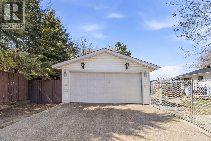 Property Photo: 189 Wolverine Drive AB T9H 4L9
