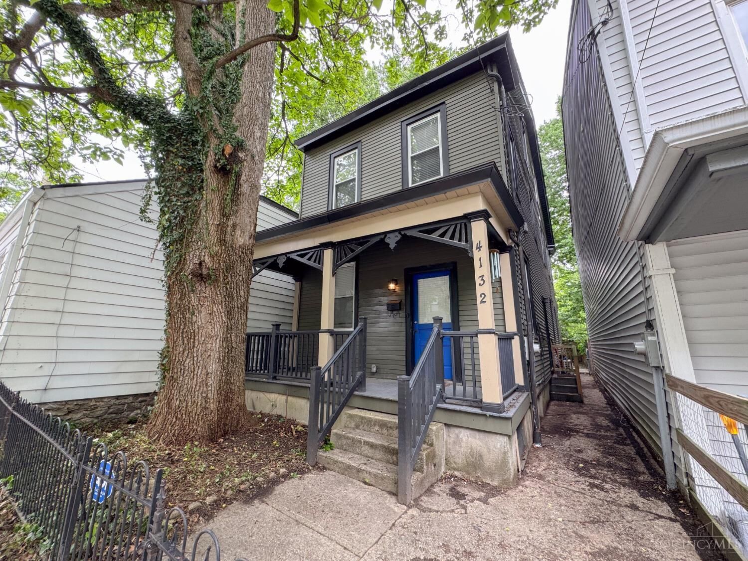 Property Photo:  4132 Mad Anthony Street  OH 45223 