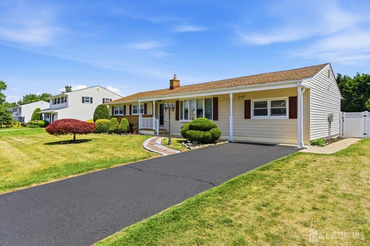 Property Photo:  58 Richards Drive  NJ 08859 