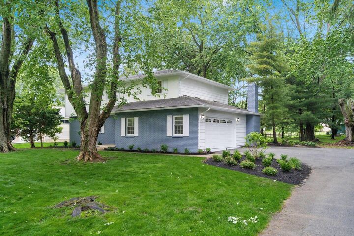 Property Photo:  8782 Stonehenge NW Drive  OH 43147 