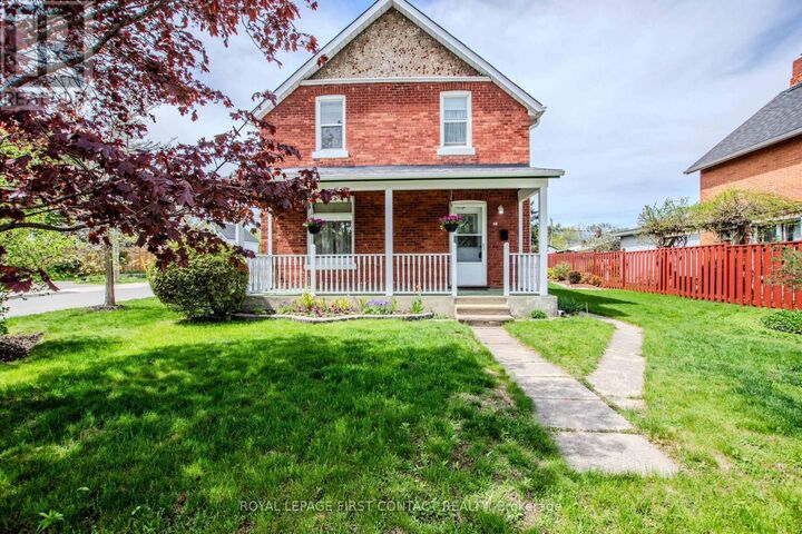 Property Photo:  14 Frederick Street  ON L4N 2L5 