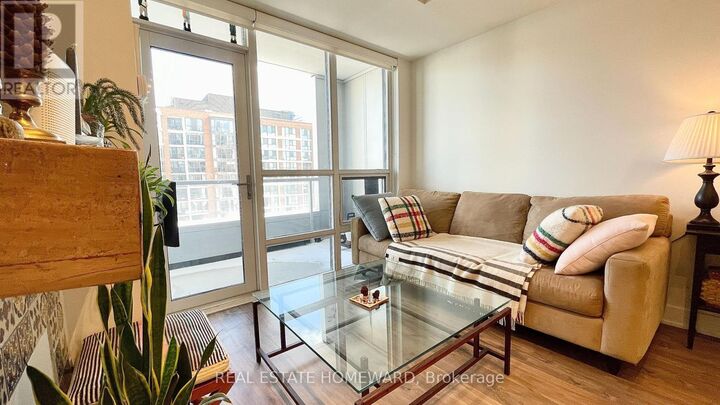 Property Photo: 38 Cameron Street 610 ON M5T 0C3