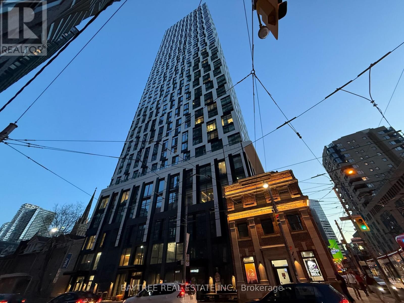 Property Photo:  252 Church Street 3002  ON M5B 1Z2 