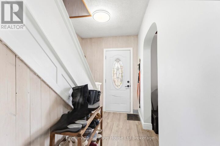 Property Photo: 34 Humboldt Parkway ON L3K 2H2