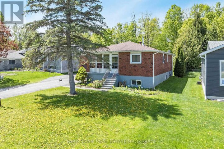 Property Photo:  466 Trillium Street  ON L0K 2A0 