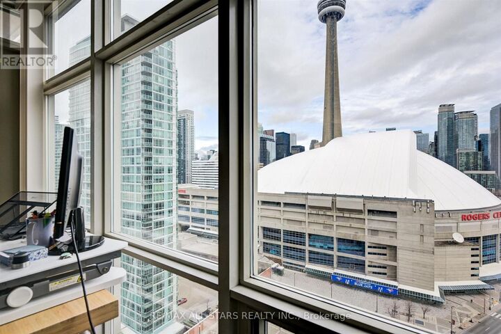 Property Photo:  10 Navy Wharf Court 2307  ON M5V 3V2 