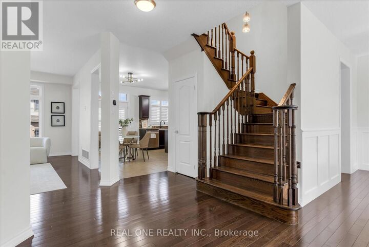 Property Photo:  556 Sanderson Crescent  ON L9T 8L9 