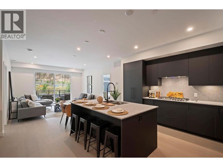 Property Photo: 9652 Benchland Drive 202 BC V4V 0C5