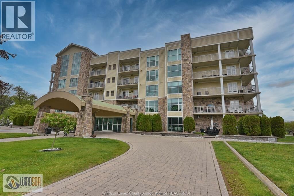 Property Photo:  34 Boblo Island Drive 305  ON N9V 0C4 