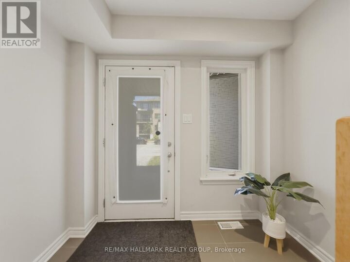 Property Photo:  595 Compass Street  ON K1W 0J8 