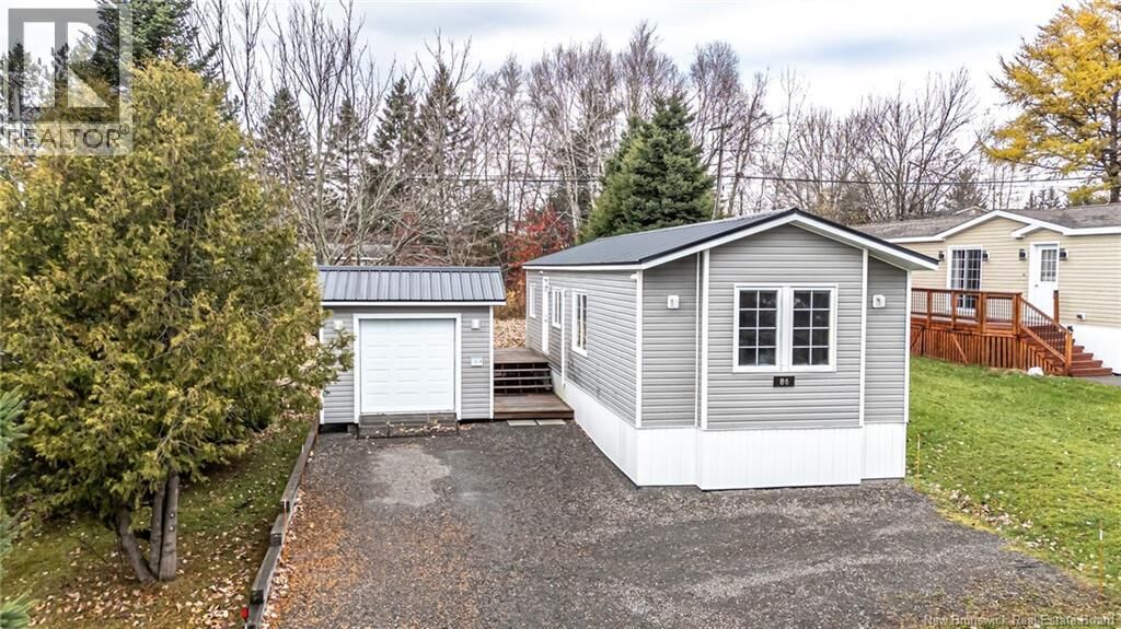 Property Photo:  86 Hedgeview Drive  NB E3B 6R7 