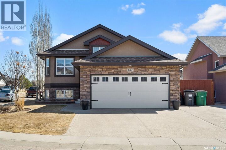 Property Photo:  147 Blackstock Cove  SK S7T 0H4 