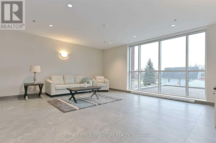 Property Photo:  529 South Pelham Road 208  ON L3C 0H7 