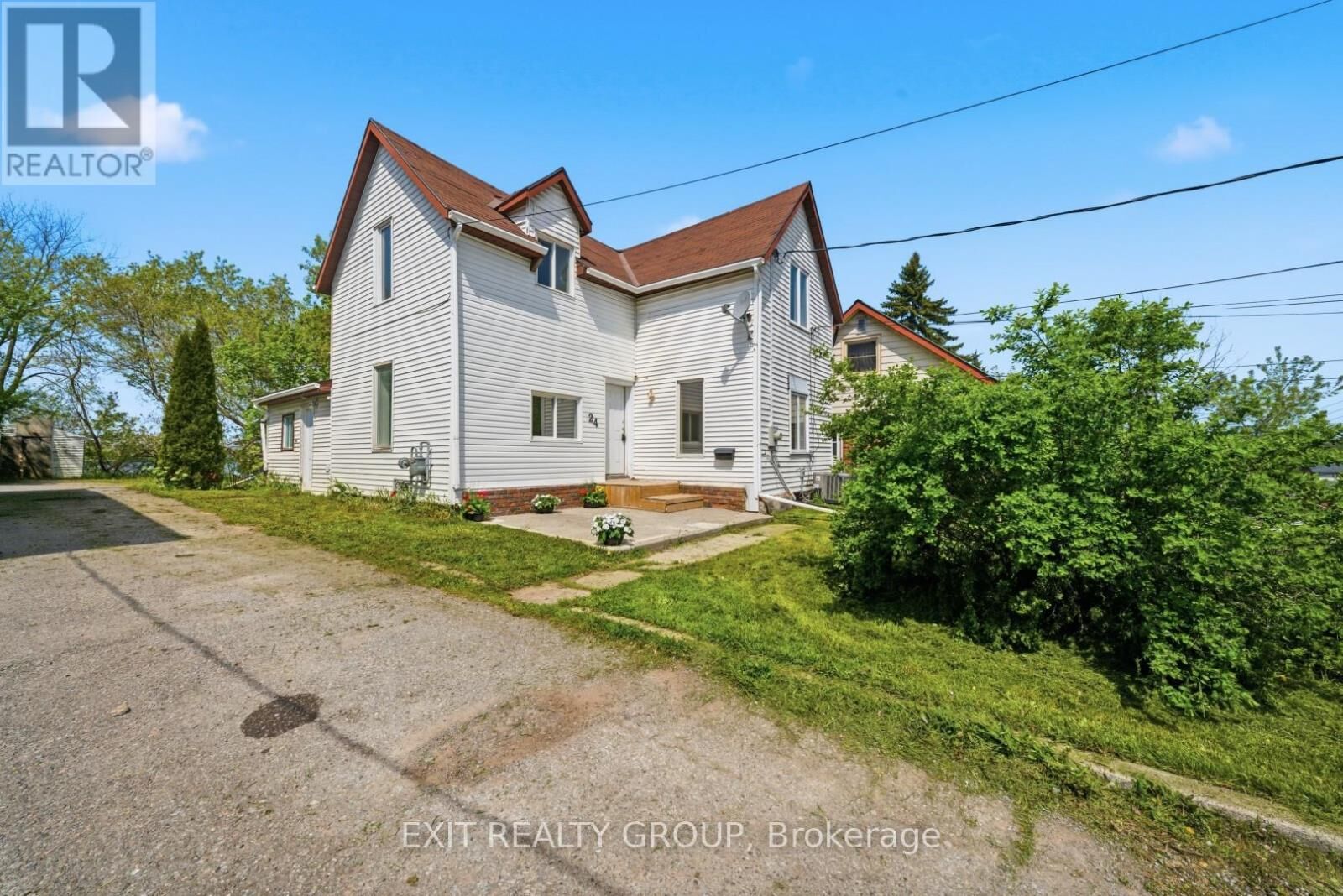 Property Photo:  24 Albion Street  ON K8N 3R8 