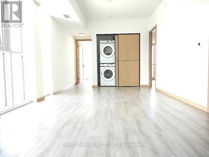 Property Photo: 3421 Sheppard Avenue East A606 ON M1T 0C1