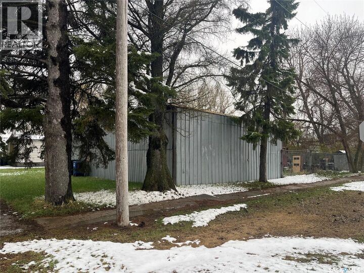 Property Photo:  30 Struan Street  SK S0K 0P0 