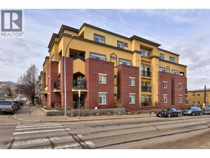370 Battle Street 401 — photo 1